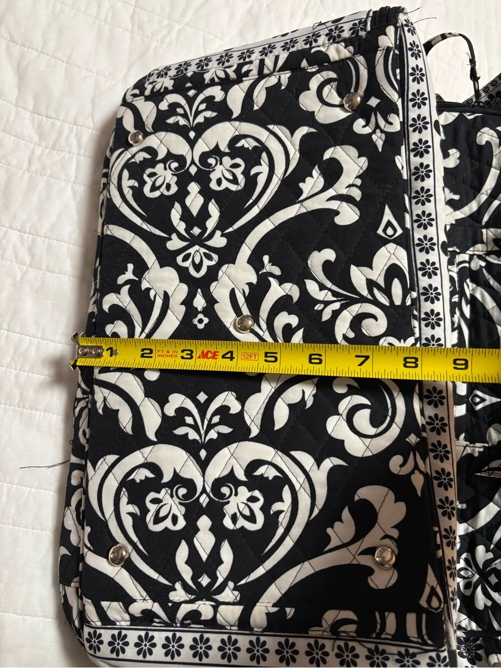 Vera Bradley Cat Dog Pet Tote - Night And Day Black & White Floral Pattern